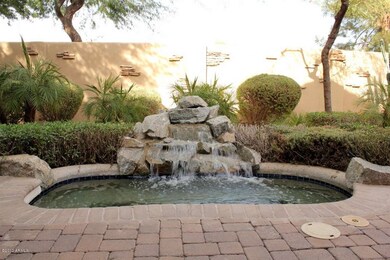 Spa w/waterfall