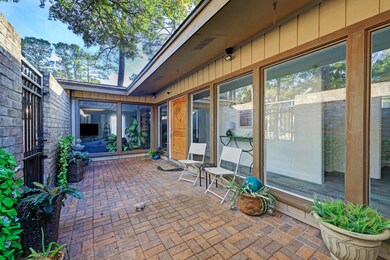 327 Tealwood Dr, Houston, TX 77024 - photo 4