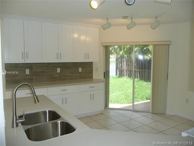 11026 NW 47th Terrace, Doral, FL 33178 - photo 5