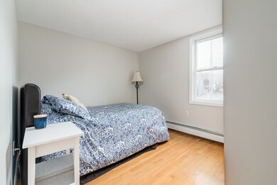 224 W 6th St unit 4, Boston, MA 02127 - photo 7