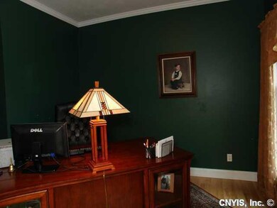 Studio/Study/Office
