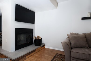 108 Lakeside Dr, Atco, NJ 08004 - photo 4