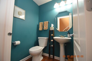 1/2 Bath