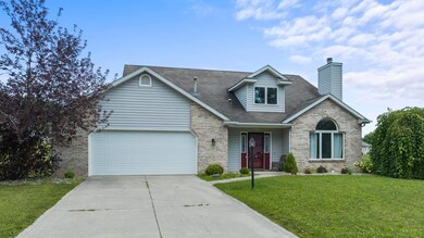 7628 Wynnewood Ln, Fort Wayne, IN 46835 - photo 3