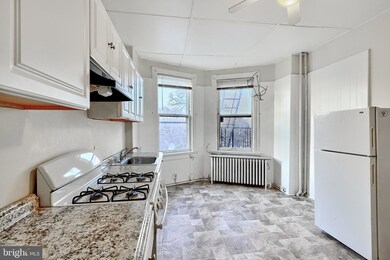 210 Laurens St unit 2, Baltimore, MD 21217 - photo 7