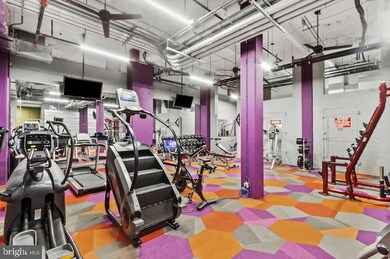 312 Walnut St, Philadelphia, PA 19106 - photo 2