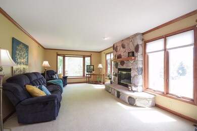 1254 Baton Ridge Dr, Chesterton, IN 46304 - photo 2