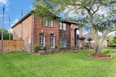 1605 Orlando St, Friendswood, TX 77546 - photo 5