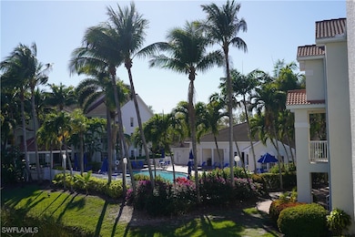 4720 Saint Croix Ln unit 136, Naples, FL 34109 - photo 3