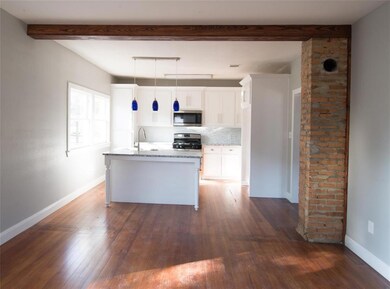 702 W Bridge St, Weatherford, TX 76086 - photo 5