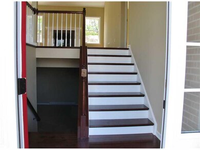 Entry/Foyer.