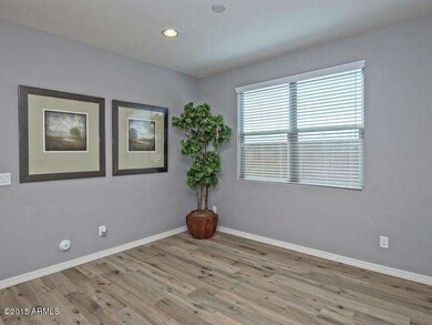 002_Living Room