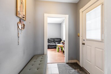 15 Myrtle St unit 17, Waltham, MA 02453 - photo 4