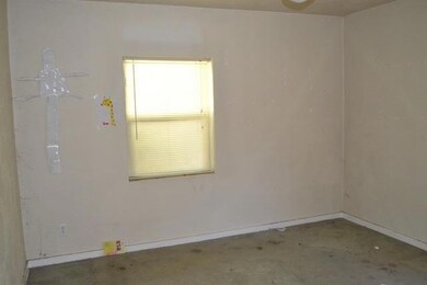 915 SW Laurel St, Grants Pass, OR 97526 - photo 6