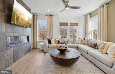 3033 Nina Clarke Dr, Rockville, MD 20850 - photo 6