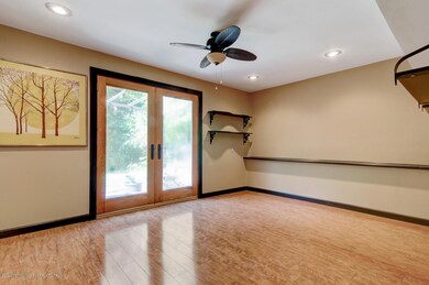 07_06Foyer_mls
