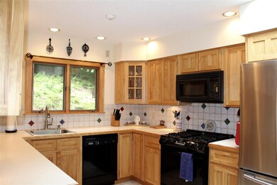 200 Jay Hill Rd, Hartford, VT 05001 - photo 3