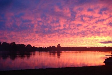 1072 E Mohican Trail, Fugit Township, IN 47240 - photo 6