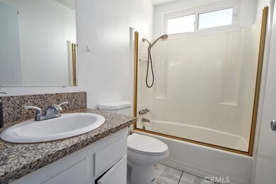 14430 Manzanita Rd, Victorville, CA 92395 - photo 6