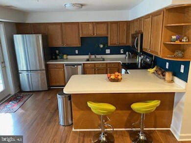 621 Admiral Dr unit 307, Annapolis, MD 21401 - photo 6