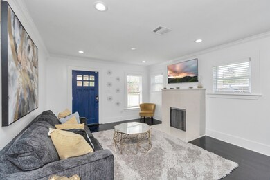 1139 Fugate St, Houston, TX 77009 - photo 7