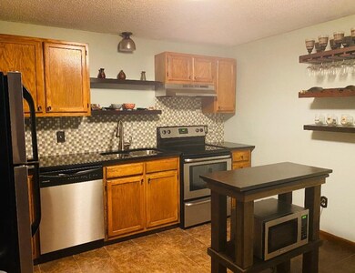 71 Mystic St unit 3, Fall River, MA 02724 - photo 4