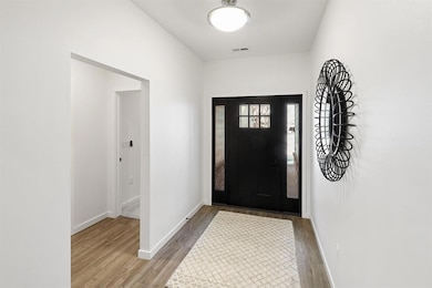 505 Vintage Ln, Pella, IA 50219 - photo 4