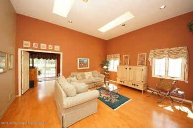 6-Living Room-14 Leeds Ln (1)