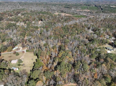 04 Patterson Dr, Laurens, SC 29360 - photo 2