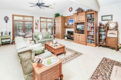 51709 Clubhouse Ct, South Bend, IN 46628 - photo 4