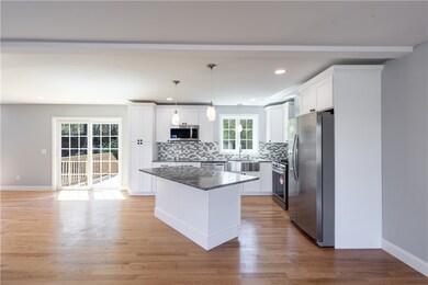 569 Louise St, Woonsocket, RI 02895 - photo 5