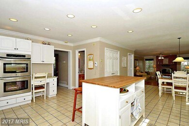 974 Stonington Dr, Arnold, MD 21012 - photo 4