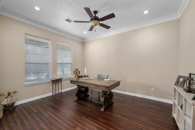 4710 Saddle Dr, Needville, TX 77461 - photo 5