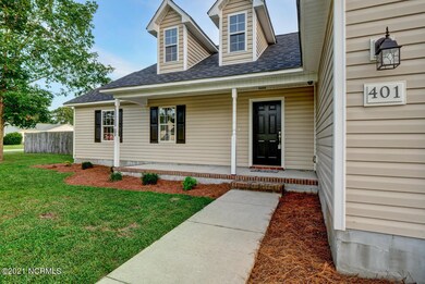 401 Austin Ct Richlands NC-large-004-031