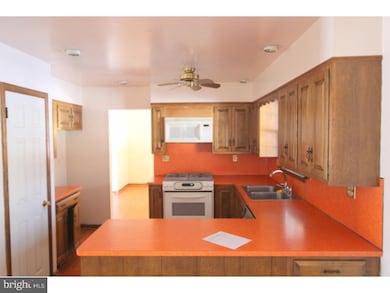 1094 Bethel Church Rd, Spring City, PA 19475 - photo 3