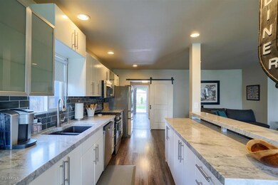 05-Kitchen