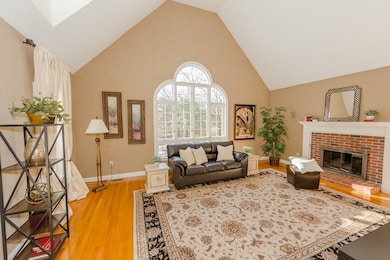 89 Schoolhouse Ln, Boxborough, MA 01719 - photo 4