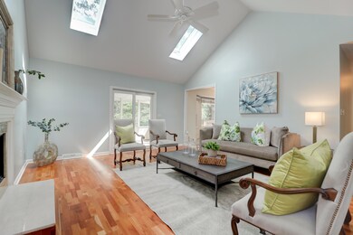 1460 Pine Island (26)