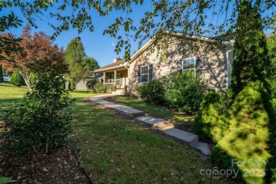 19 Azure Sage Way, Asheville, NC 28806 - photo 3