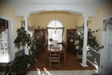 IMG_006 Dining