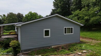 7903 Lett Rd, Corryton, TN 37721 - photo 4