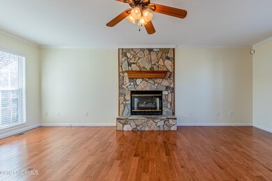 103 Hudson Ln, Jacksonville, NC 28540 - photo 6