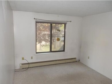 19 Saco St unit 15, Center Conway, NH 03813 - photo 7