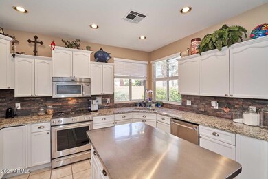 Kitchen2