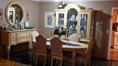 15 Hickory Ct unit 122, Staten Island, NY 10309 - photo 5