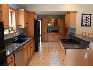 19 Clarendon Ave, Providence, RI 02906 - photo 3