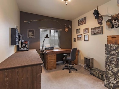 1223 NW 18th St, Redmond, OR 97756 - photo 6