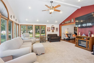 702 10th Ave, Sully, IA 50251 - photo 6