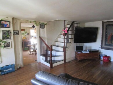 womer interior 004