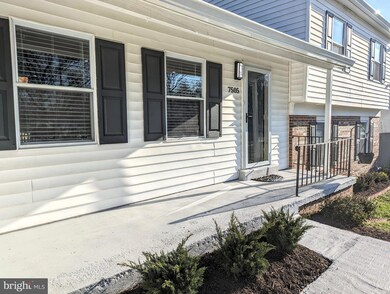 7505 Twining Ct, Hyattsville, MD 20785 - photo 3